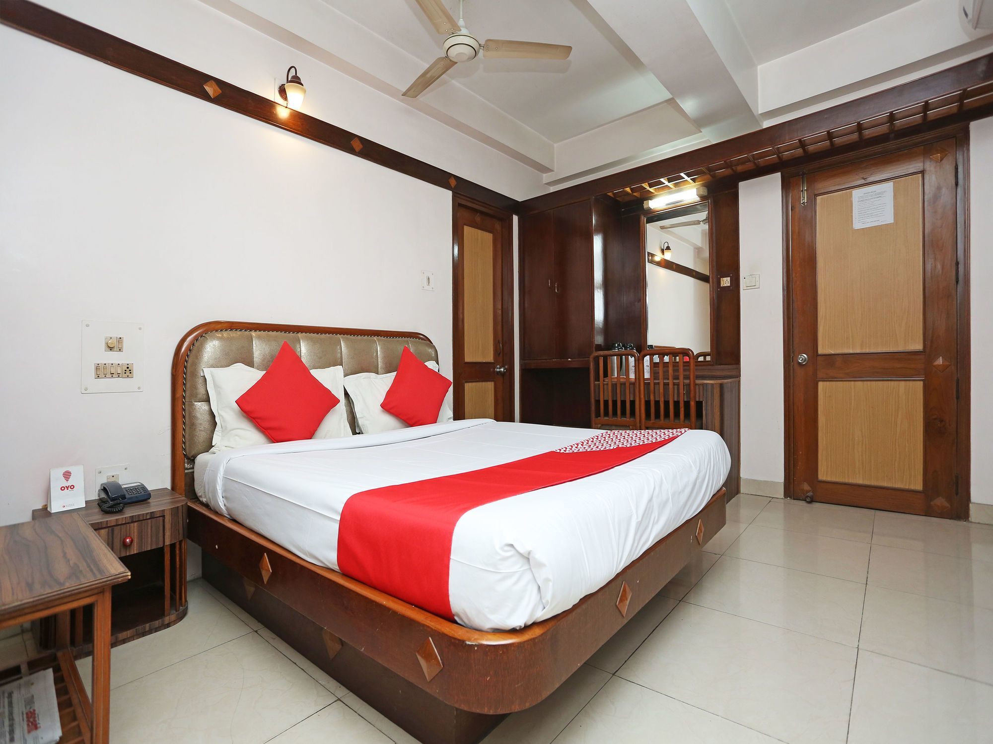 Hotel Amrit Regency Guwahati Eksteriør billede